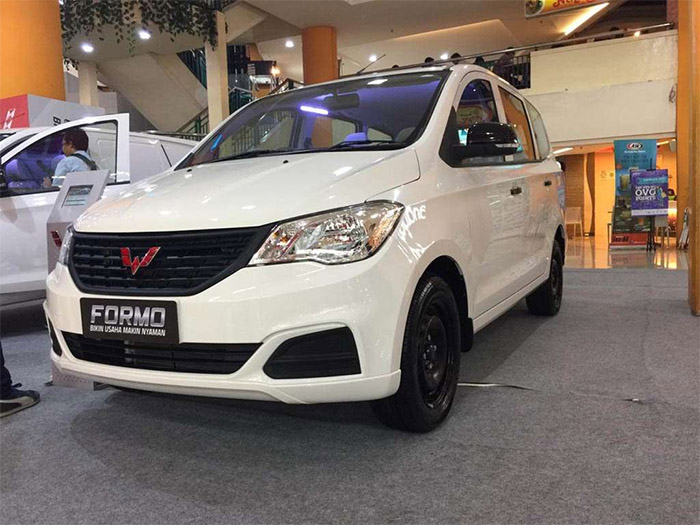 wuling formo s